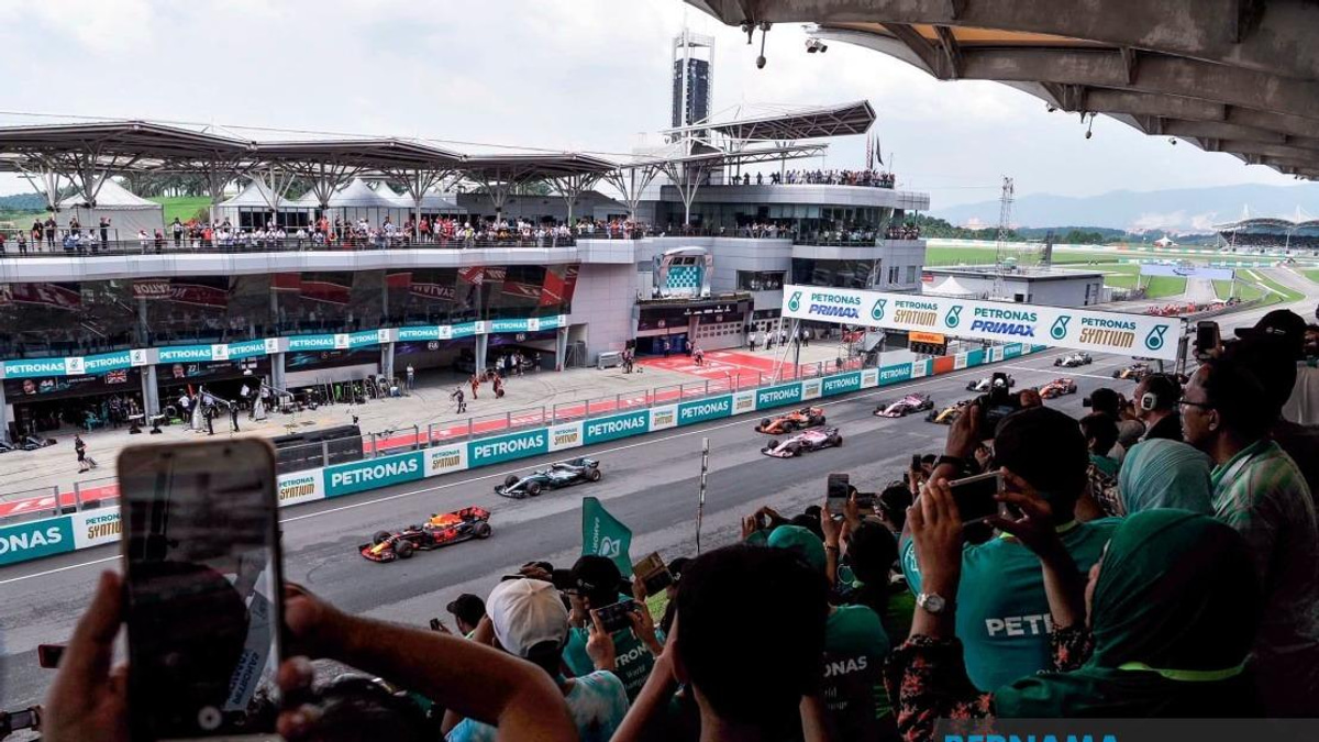 PM Anwar Launches Affordable F1 Tickets for Malaysians as Bahrain Grand Prix Returns to Sepang